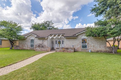 1807 Marquette Dr, Richardson, TX, 75081-3911 | Card Image