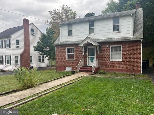 140 Whippoorwill Dr, ROMNEY, WV, 26757-1826 | Card Image