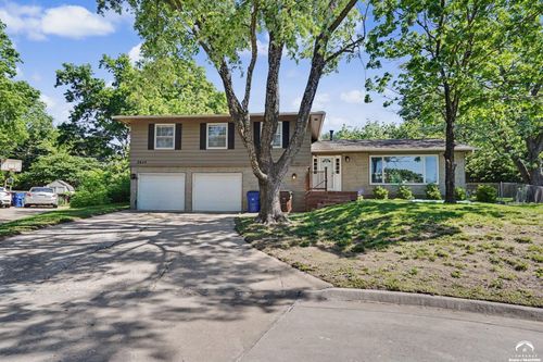 2624 Bardith Ct, Lawrence, KS, 66046-4536 | Card Image