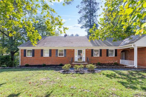 811 Forestview Drive, Colonial Heights, VA, 23834 | Card Image