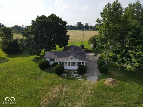 7514 E State Road 42, Poland, IN, 47868-8219 | Card Image