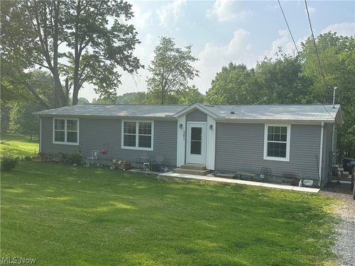 301 46th St Sw, Canton, OH, 44706-4437 | Card Image