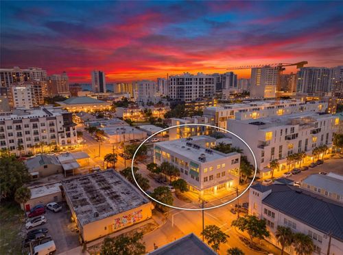 433 Central Ave, SARASOTA, FL, 34236-4939 | Card Image