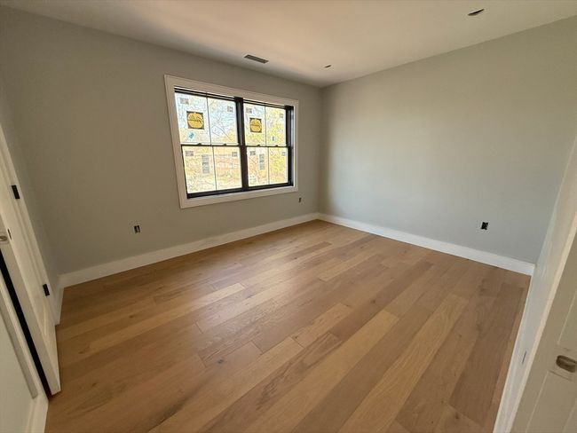 1 - 80 Preston St, Condo with 3 bedrooms, 3 bathrooms and 2 parking in Wakefield MA | Image 12