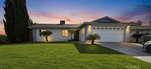 7601 Letty, Lamont, CA, 93241 | Card Image