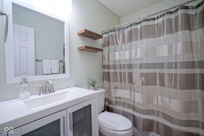 full bath with vanity and toilet | Image 25