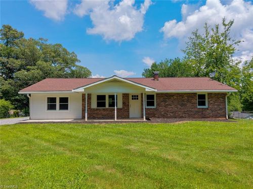 178 Viola Ln, Millers Creek, NC, 28651-8443 | Card Image