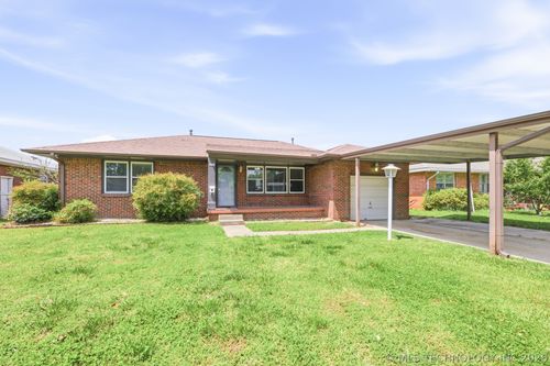 422 S 76th East Ave, Tulsa, OK, 74112-2124 | Card Image