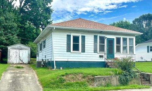 1111 N Jackson St, Huntingburg, IN, 47542-1040 | Card Image