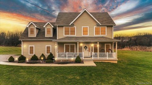 77 Houston Rd, Goshen, NY, 10924-6402 | Card Image