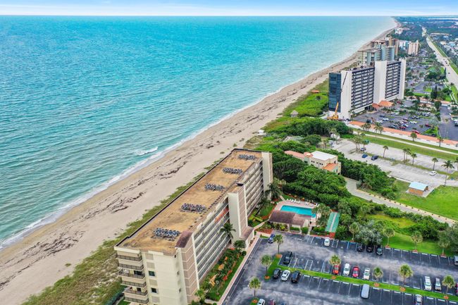 APT-405 - 10310 S Ocean Dr, Condo with 2 bedrooms, 2 bathrooms and null parking in Jensen Beach FL | Image 5