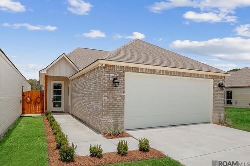 15513 Fields Creek Ave, Baton Rouge, LA, 70816-5401 | Card Image