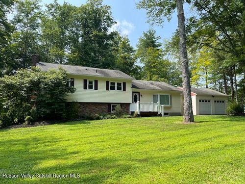 177 Buck Rd, Stone Ridge, NY, 12484-5550 | Card Image