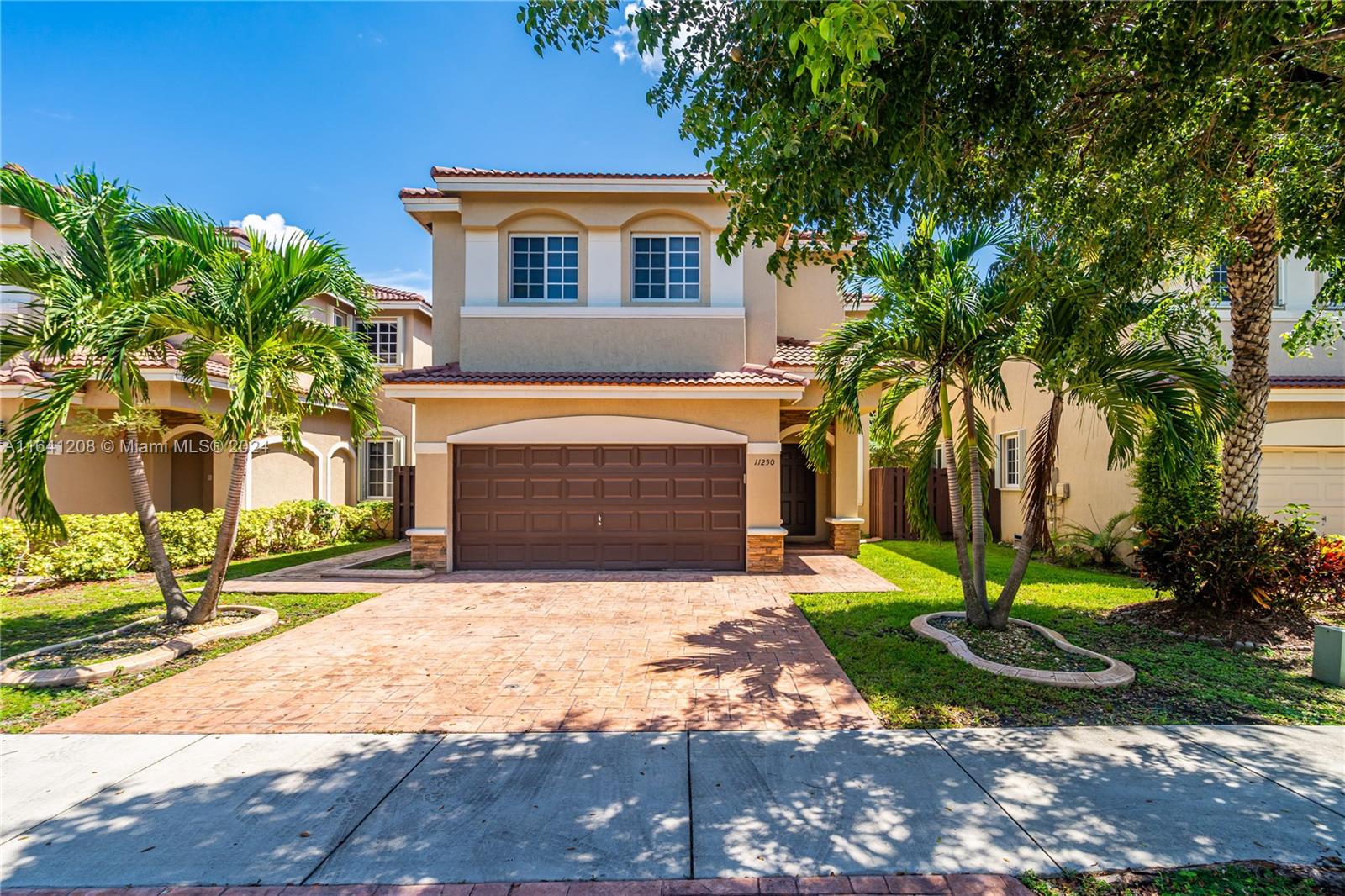 43rd Ter, Doral, FL 33178