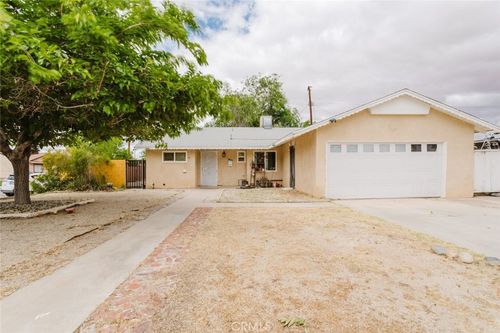 45303 6th Street E, Lancaster, CA, 93535 | Card Image