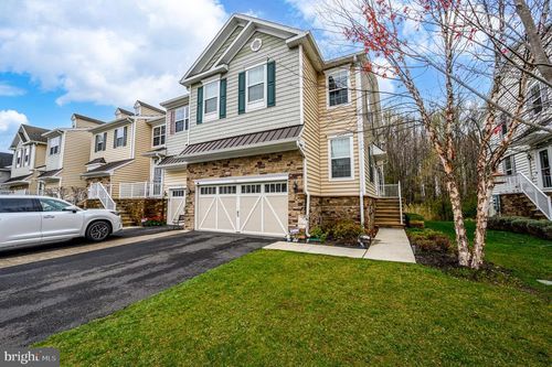 39 Nelson Dr, Cranbury, NJ, 08512-3410 | Card Image