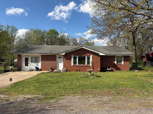 109 W Gray St, Jay, OK, 74346-3335 | Card Image