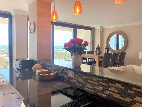 1506-3400 N Ocean Dr, Riviera Beach, FL, 33404-3220 | Card Image