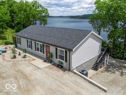 11248 E State Road 156, Vevay, IN, 47043-2728 | Card Image