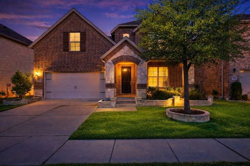 5204 Tuscarora Trl, McKinney, TX, 75070-1614 | Card Image