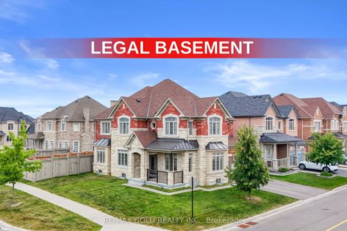 84 John Carroll Dr, Brampton, ON, L6P4J3 | Card Image