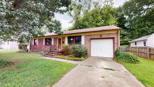 110 Londonshire Ter, Hampton, VA, 23666-2112 | Card Image
