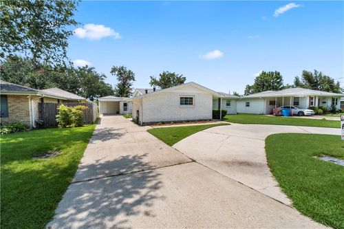 459 Oak St, Norco, LA, 70079-2119 | Card Image