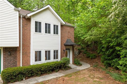 7098 Stonington Dr, Atlanta, GA, 30328-1963 | Card Image