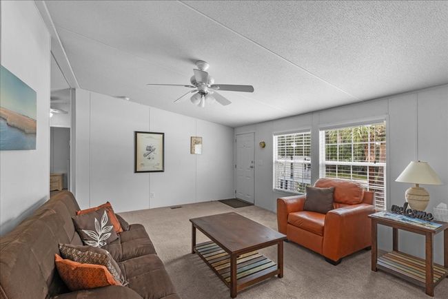 1415 Cedar St Ne, House other with 3 bedrooms, 2 bathrooms and 1 parking in Steinhatchee FL | Image 6
