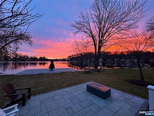 32 Lenape Trl, Denville, NJ, 07834-2018 | Card Image