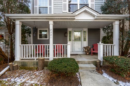 2331 Woodhill Ct, Plainfield, IL, 60586-6992 | Card Image