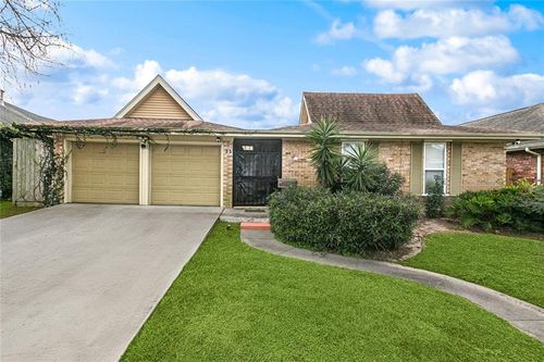 31 Forstall Ave, Kenner, LA, 70065-3307 | Card Image