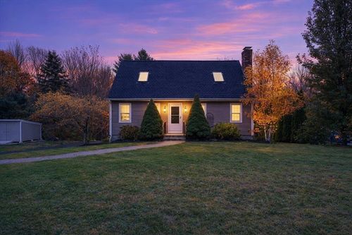 4 N Meadow Ln, Charlton, MA, 01507-1570 | Card Image