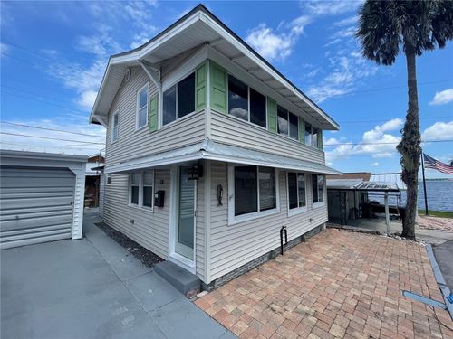 12 Plaza St E, BRADENTON, FL, 34208-1838 | Card Image