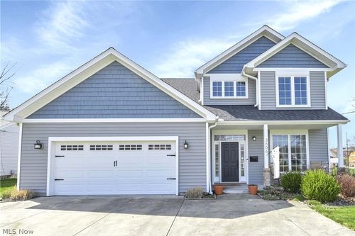 3606 Walter Rd, North Olmsted, OH, 44070-1328 | Card Image