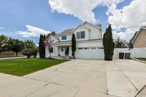 5679 Hill Stone Dr, South Jordan, UT, 84009-8098 | Card Image