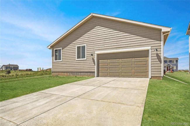 2937 Pershing St, House other with 3 bedrooms, 2 bathrooms and 2 parking in Strasburg CO | Image 5