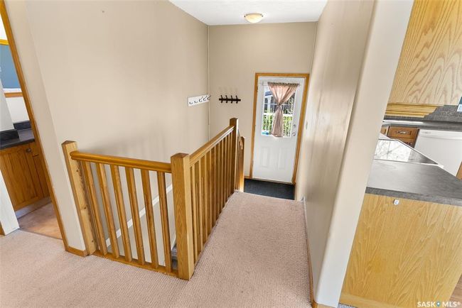 227 &amp; 229 Lakeview Ave, House other with 2 bedrooms, 2 bathrooms and 12 parking in Silton SK | Image 23