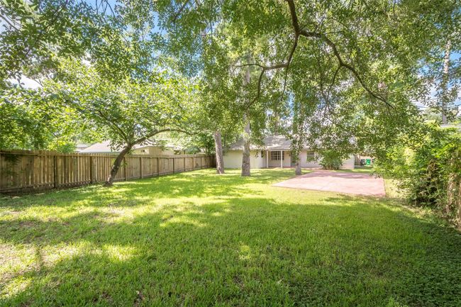 3515 Lake Ridge Bnd, House other with 3 bedrooms, 2 bathrooms and null parking in Spring TX | Image 24