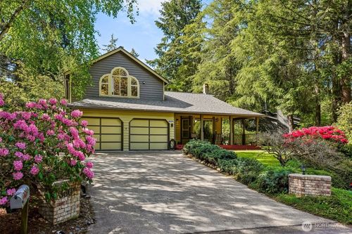 3804 75th Avenue Ct Nw, Gig Harbor, WA, 98335-6440 | Card Image