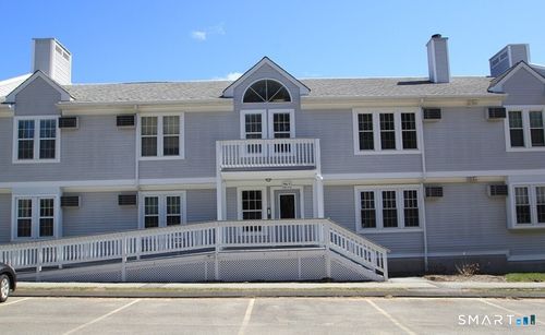 44-82 Longview St, Waterford, CT, 06385-3025 | Card Image