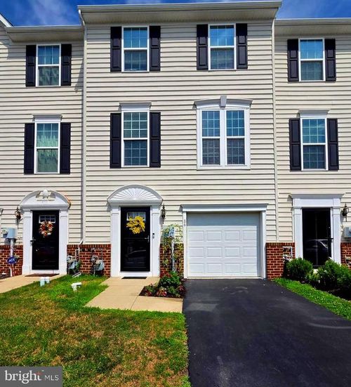 86 Green View Dr, POTTSTOWN, PA, 19464-7503 | Card Image