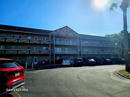 46-2464 Australia Way E, CLEARWATER, FL, 33763-3819 | Card Image
