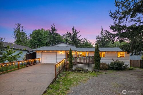 41405 Se 125th St, North Bend, WA, 98045-9418 | Card Image