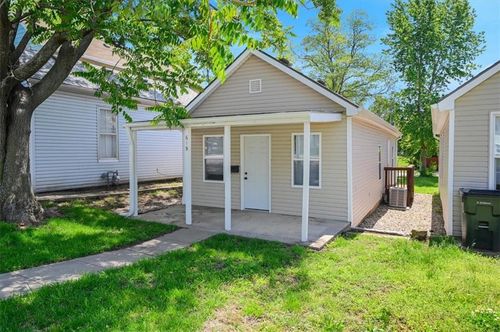 619 Kiowa St, Leavenworth, KS, 66048-1441 | Card Image