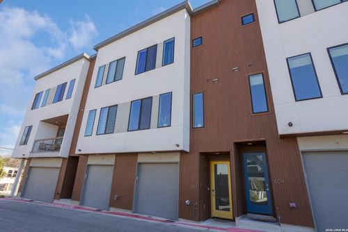 unit-603-102 Tendick, San Antonio, TX, 78209-7104 | Card Image