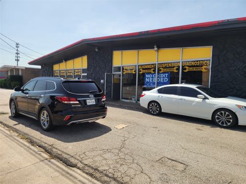 112 E Buckingham Rd, Garland, TX, 75040-4708 | Card Image