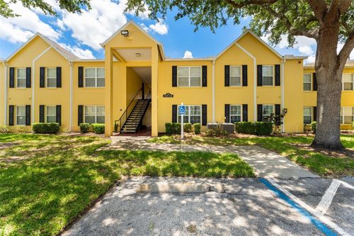 2041c-2041 Dixie Belle Dr, ORLANDO, FL, 32812-5381 | Card Image