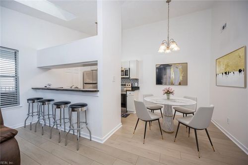 5710 Summit Arch, Virginia Beach, VA, 23462-1666 | Card Image