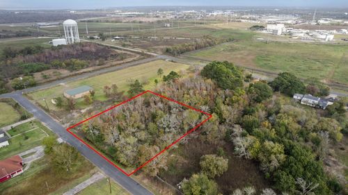 232 N Pecan Dr, Texas City, TX, 77591-4737 | Card Image